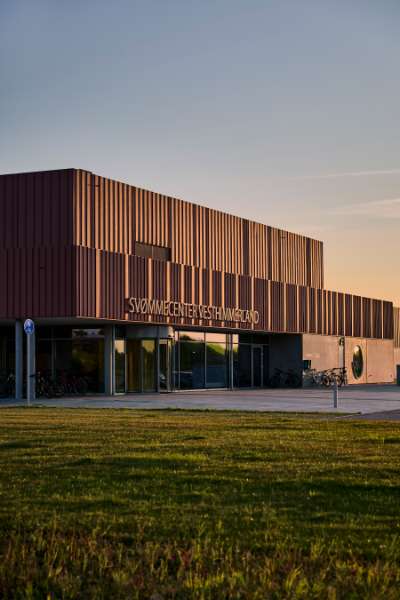 Svømmedrømme springer ud bag stålprofiler i Vesthimmerland, Svømmecenter Vesthimmerland, Løgstørvej 59, 9600 Aars